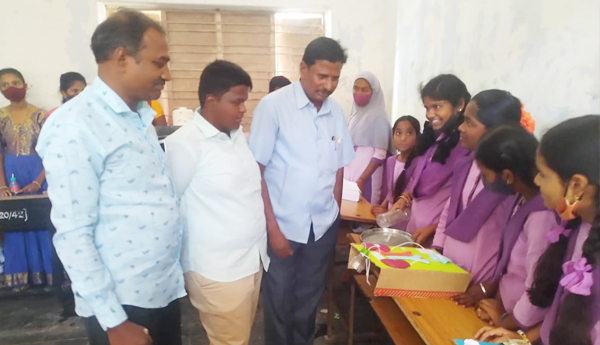 నిత్య జీవితంలో సైన్స్ ప్రాముఖ్యత ఉంది : విద్యా శాఖాధికారి 