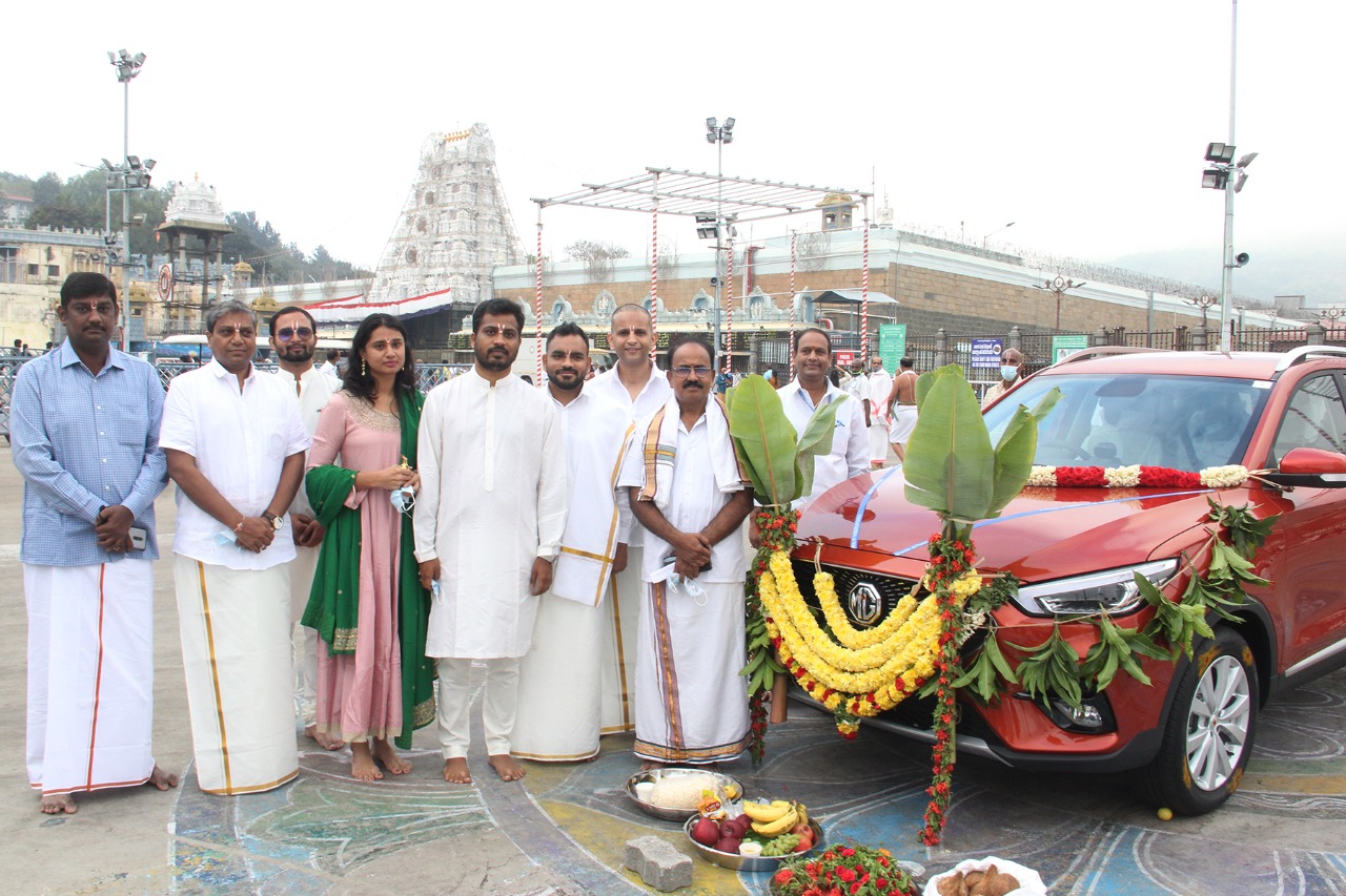 టిటిడికి రూ.17 లక్షల కారు విరాళం