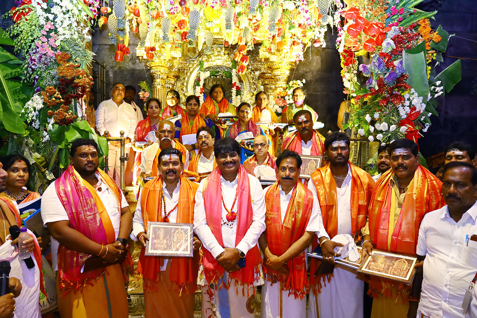 అట్టహాసంగా ప్రమాణ స్వీకారం