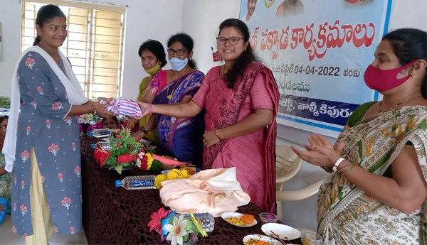 తల్లి బిడ్డ క్షేమంగా ఉండాలంటే పోషకాహారం అవసరం