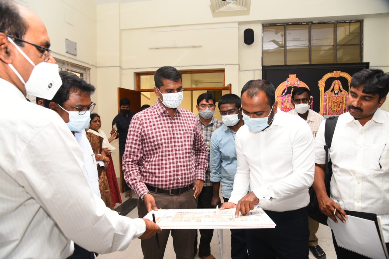 నూతన జిల్లా ఏర్పాట్లు వేగవంతం కావాలి : కలెక్టర్‌