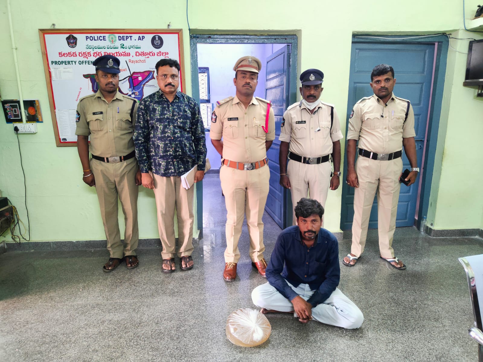 నాటుసారా స్వాధీనం- వ్యక్తి అరెస్టు