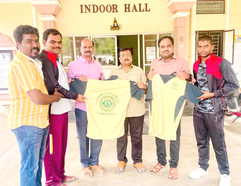 జాతీయ బ్లైండ్‌ జూడో పోటీలకు జిల్లా క్రీడాకారులు