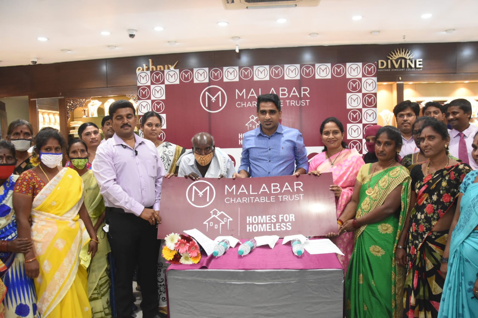 పేదల గహ నిర్మాణానికి 'మల్బార్‌' ఆర్థిక సాయం