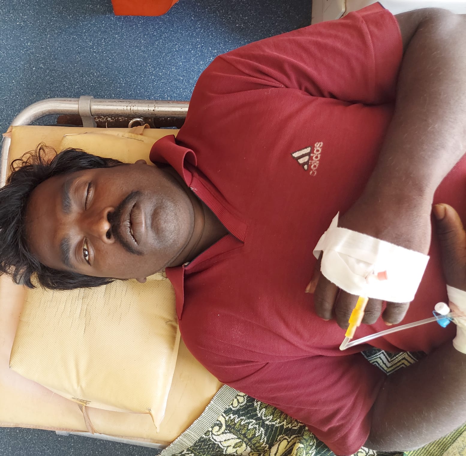 పాముకాటుతో రైతు పరిస్థితి విషమం