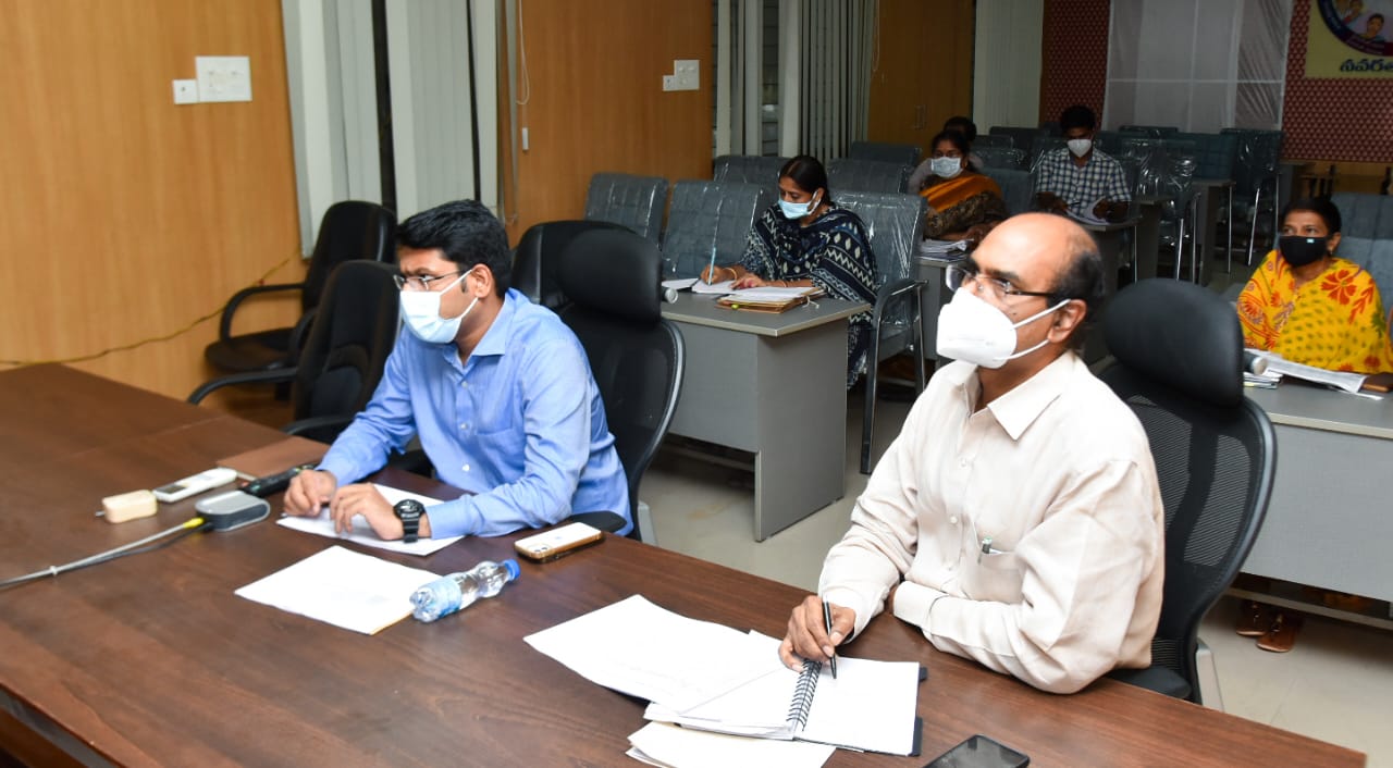 వీడియో కాన్ఫెరెన్స్‌లో జెసి