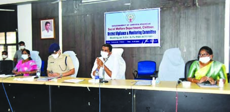 పబ్లిక్‌ ప్రాసిక్యూటర్లు సమస్యలు రికార్డు చేయాలి : కలెక్టర్‌