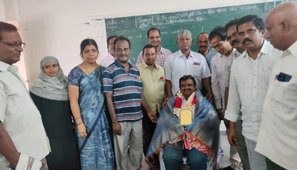 dist best teachers award