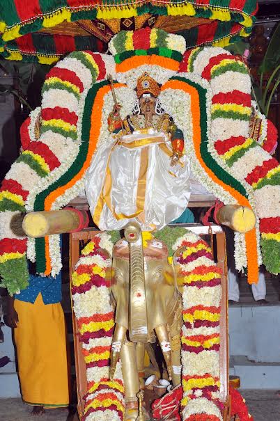 గజవాహనం పై గణనాధుడు