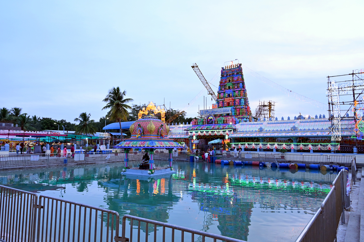 తెప్పోత్సవం కార్యక్రమం 