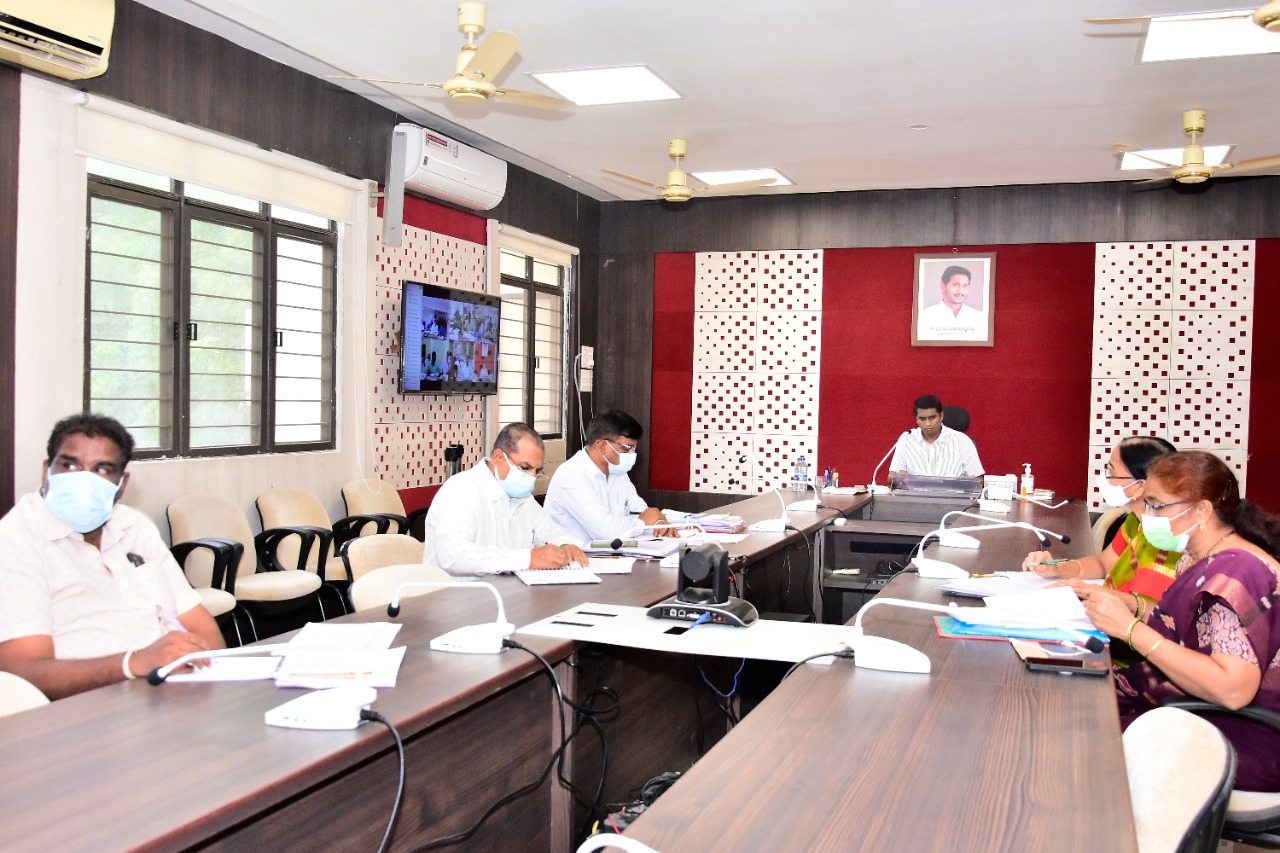 'గడప గడపకు మన ప్రభుత్వం'కు అత్యధిక ప్రాధాన్యత