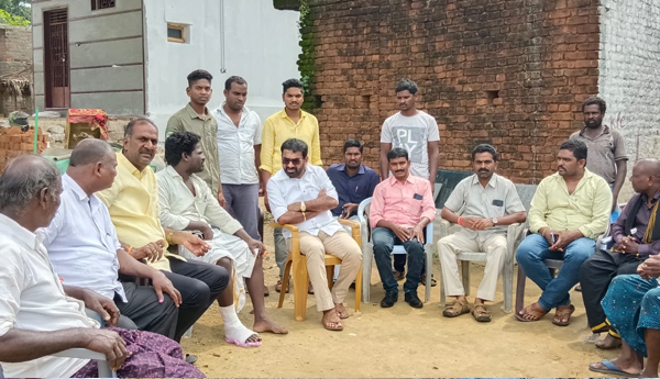 TDP-Leaders-Consultation-with-Telugu-Youth-Secretary