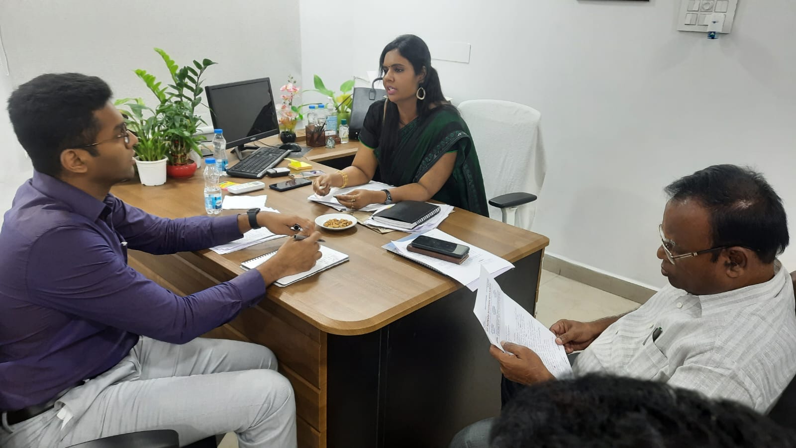 విధి నిర్వహణలో అలసత్వం వద్దు