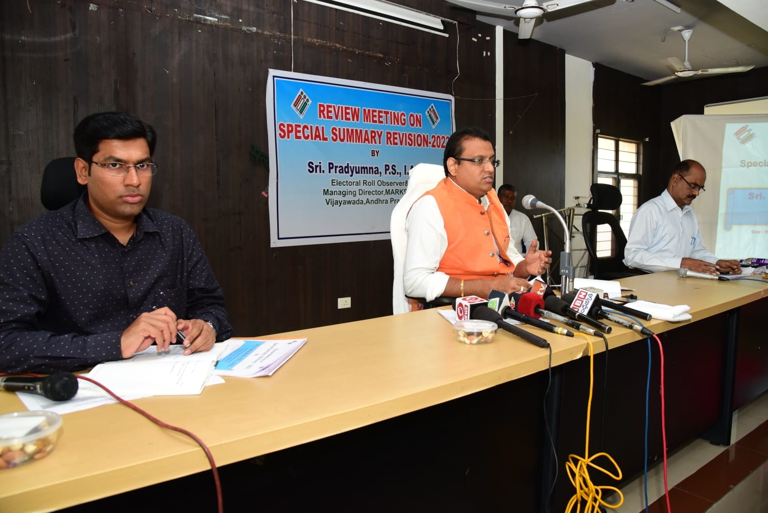 ఓటర్ల నమోదు...నిరంతర ప్రక్రియ