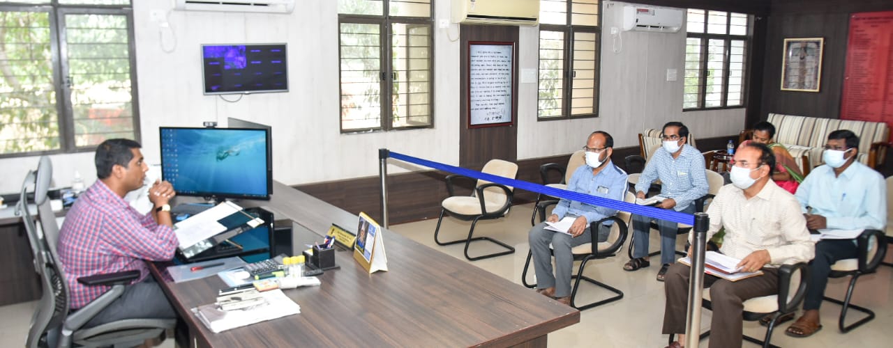 ఉద్యాన పంటల సాగును ప్రోత్సహించండి: కలెక్టర్‌