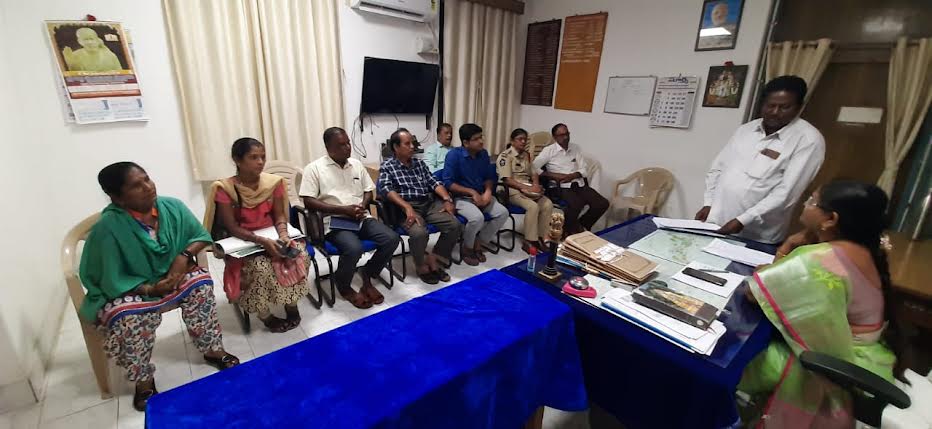 అరికట్టేందుకు అవగాహన కల్పించండి : ఆర్డీవో రేణుక