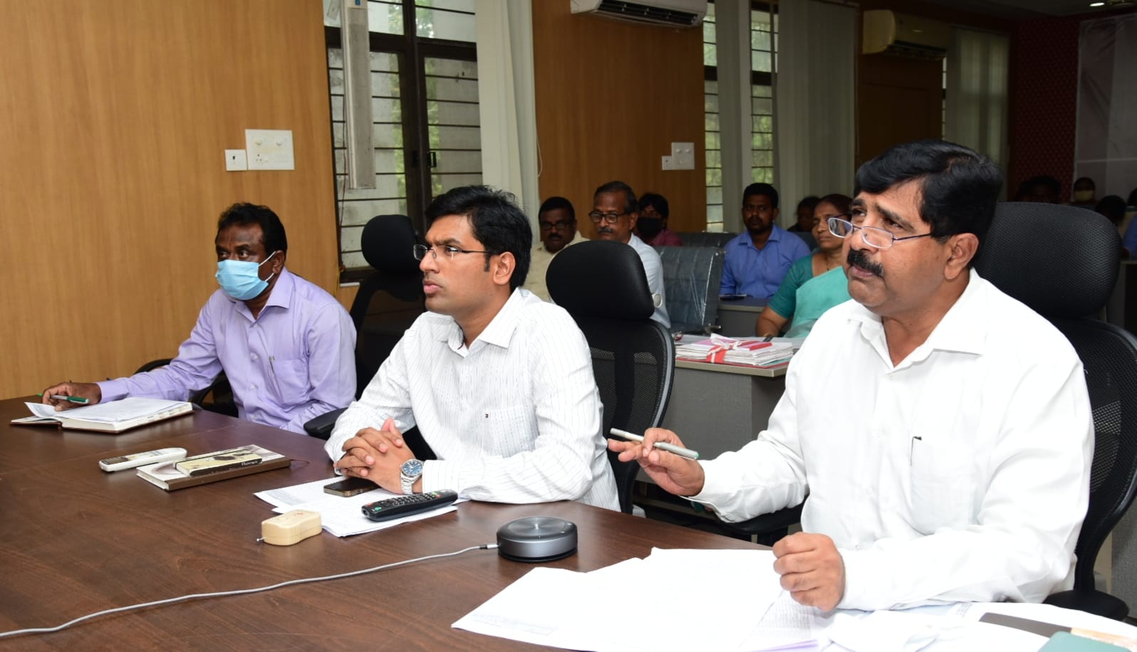 పాఠశాలల్లో భద్రతా చర్యలు తప్పనిసరి : జేసీ