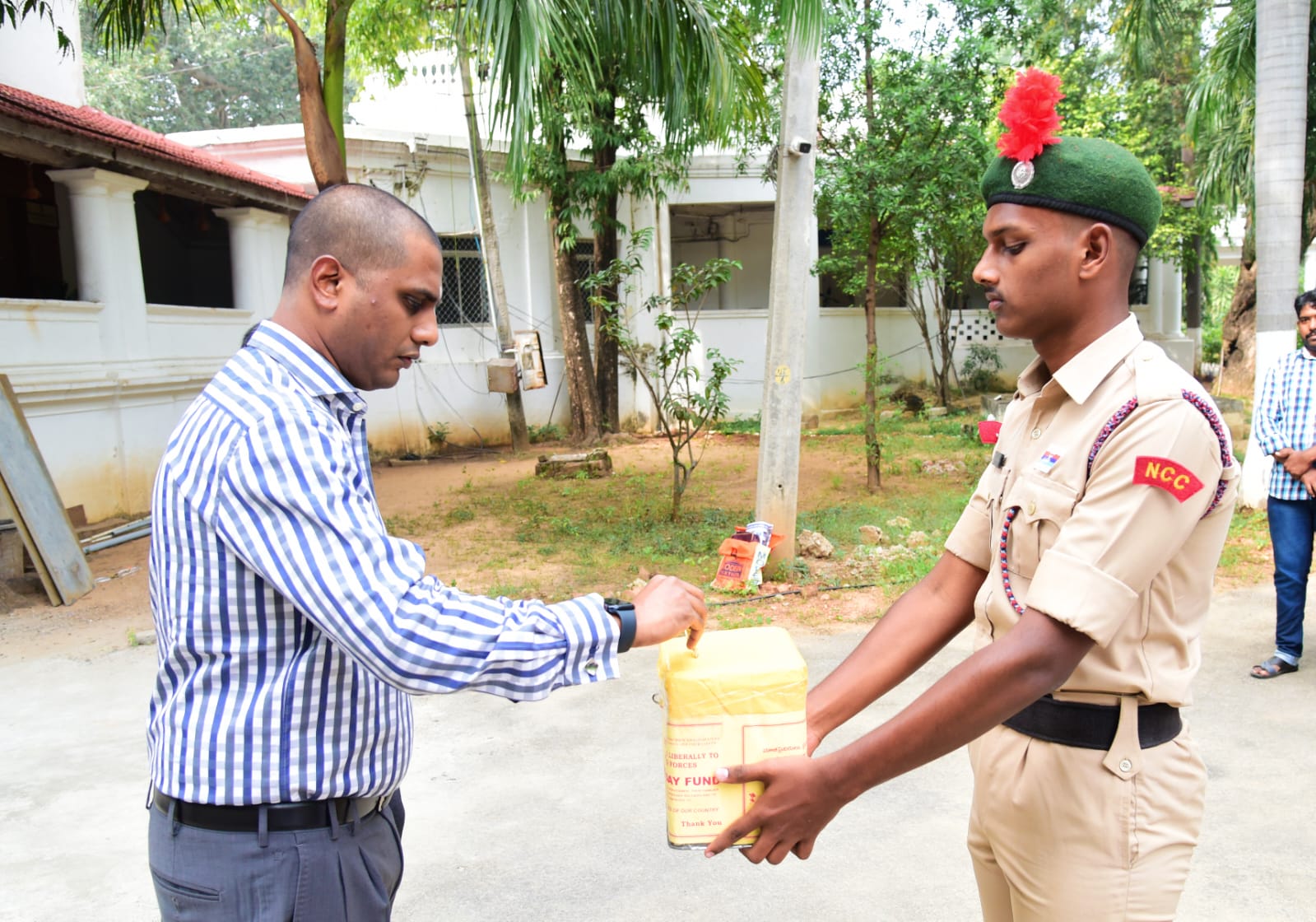 అమరవీరుల సేవలను స్మరించుకుందాం: కలెక్టర్‌