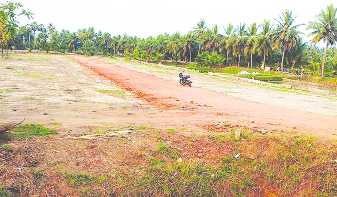 పుట్టగొడుగుల్లా అనధికార లే అవుట్లు