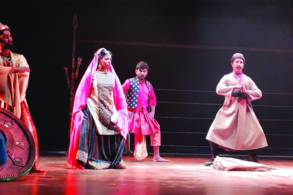 స్వాతంత్య్ర సంగ్రామంలో కళాకారులది కీలకపాత్ర