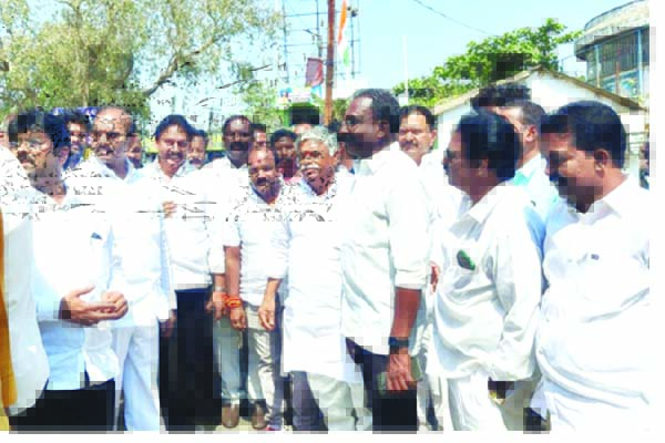 చంద్రబాబు పర్యటన ఏర్పాట్ల పరిశీలన