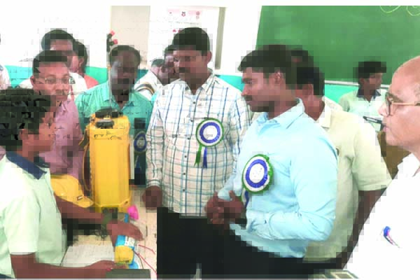 విద్యార్థులకు వైజ్ఞానిక సదస్సులు ఉపయుక్తం