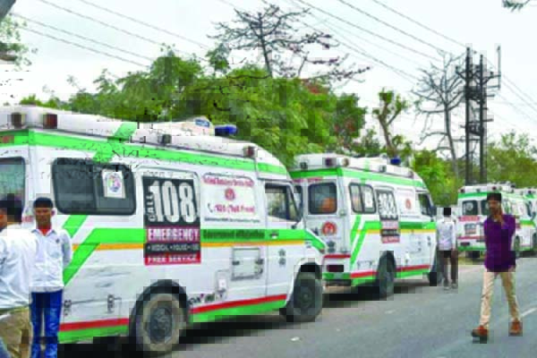 108 ఉద్యోగులపై తీవ్ర ఒత్తిడి