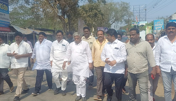 chandrababu-meeting-area-observation