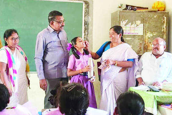 డీవార్మింగ్‌ డే జయప్రదం