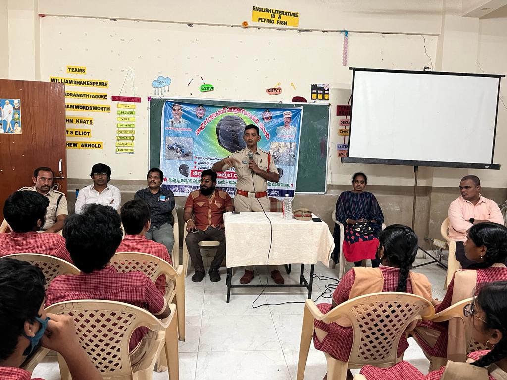 డ్రగ్స్‌కు బానిస కావొద్దు