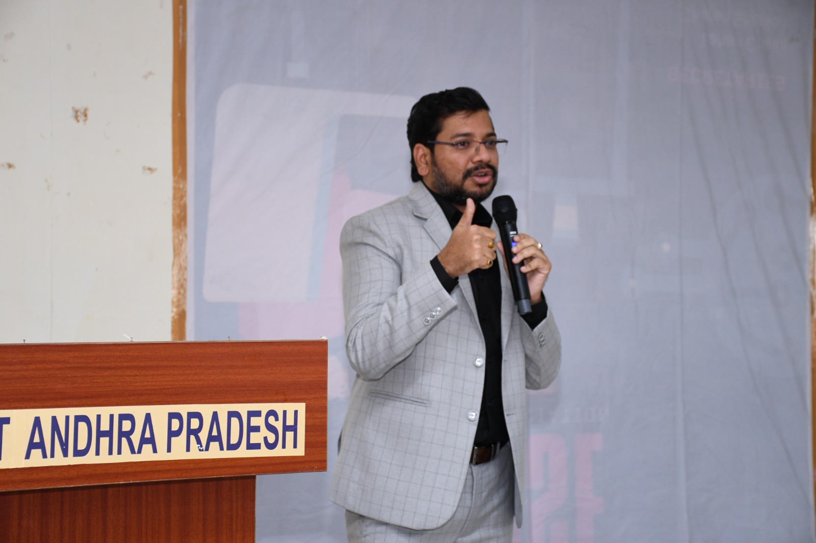 ఆధునిక సాంకేతికతలో భారత్‌ ముందుకు