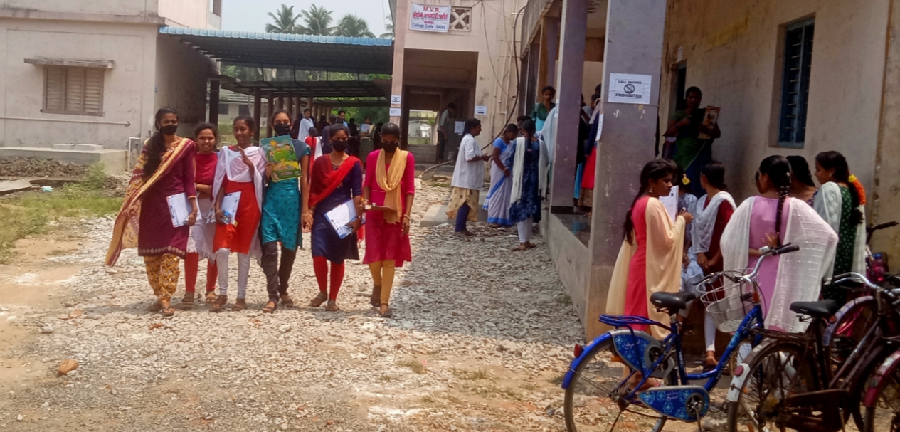  ఇంటర్‌ పరీక్షలు ప్రారంభం