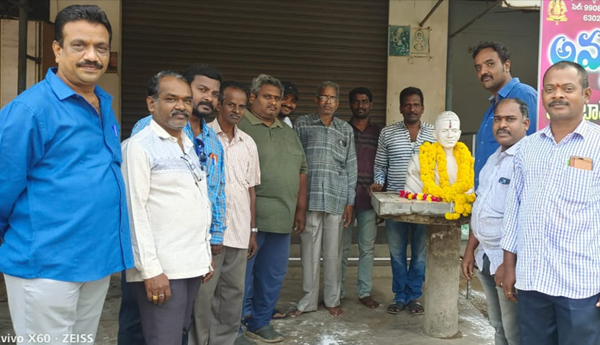 Potti-Sri-Ramulu-Jayanti-is-celebrated-in-Palangi