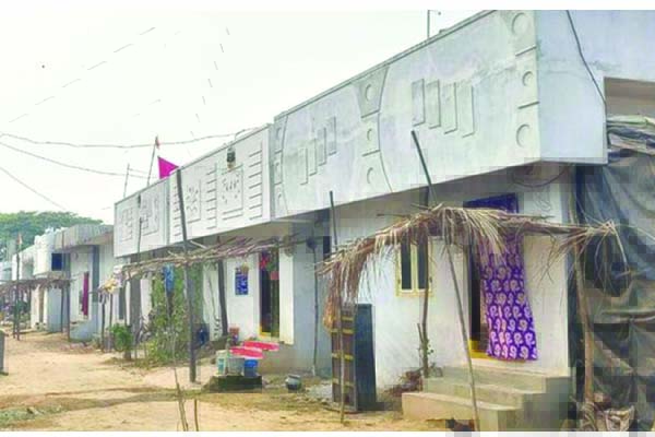 అసాధ్యంగా ఉగాది 'గృహ' లక్ష్యం