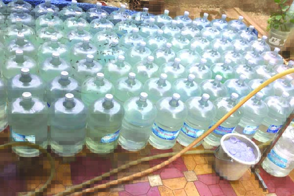 జోరుగా తాగునీటి వ్యాపారం