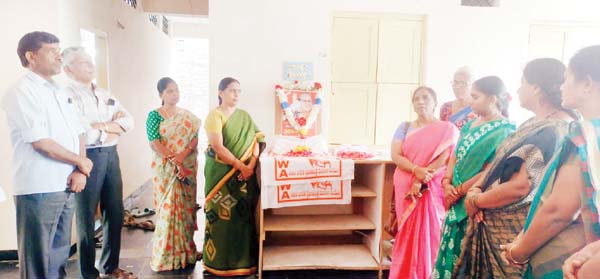 పోరాట స్ఫూర్తి మల్లు స్వరాజ్యం