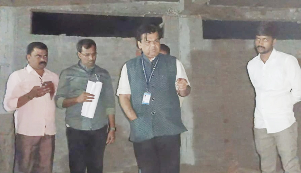 praveen-prakash-visit-gokavaram-college