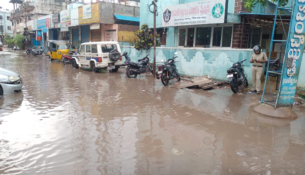 rains-in-dhavaleswaram