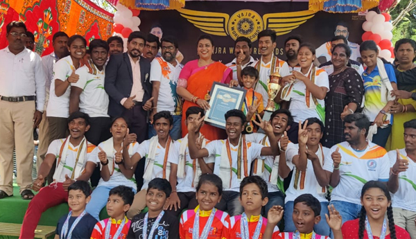 Financial-assistance-of-one-lakh-rupees