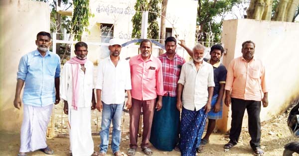 కార్మికులకు ఉద్యోగ భద్రత కల్పించాలి