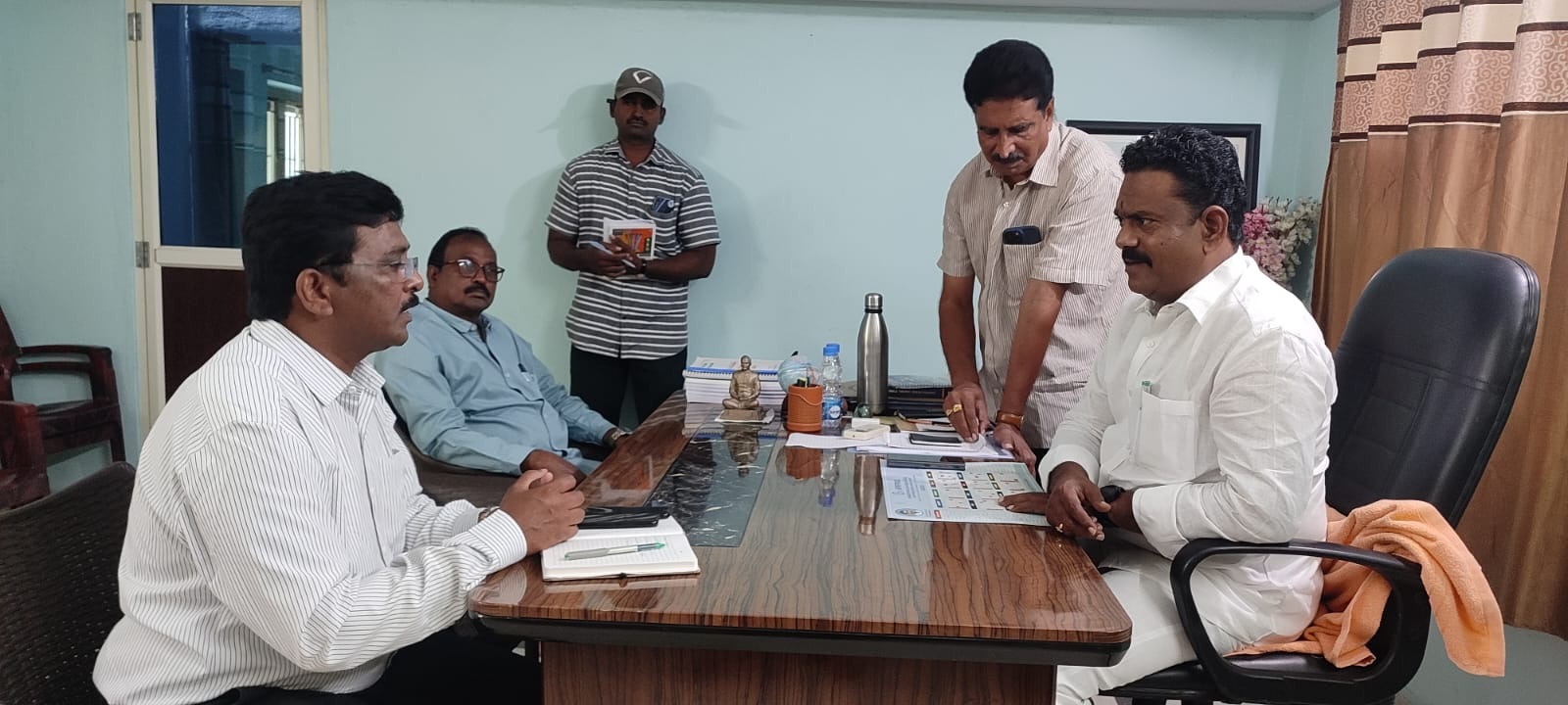 పట్టణాభివృద్ధికి సమన్వయంతో కృషి