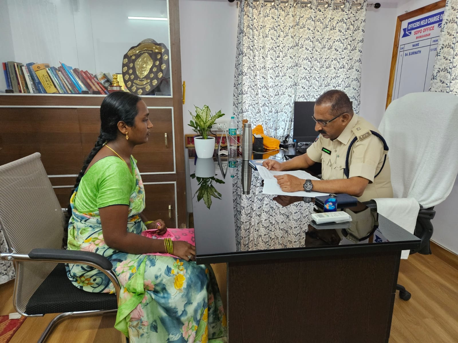 ప్రతి వినతినీ పరిష్కరించాలి