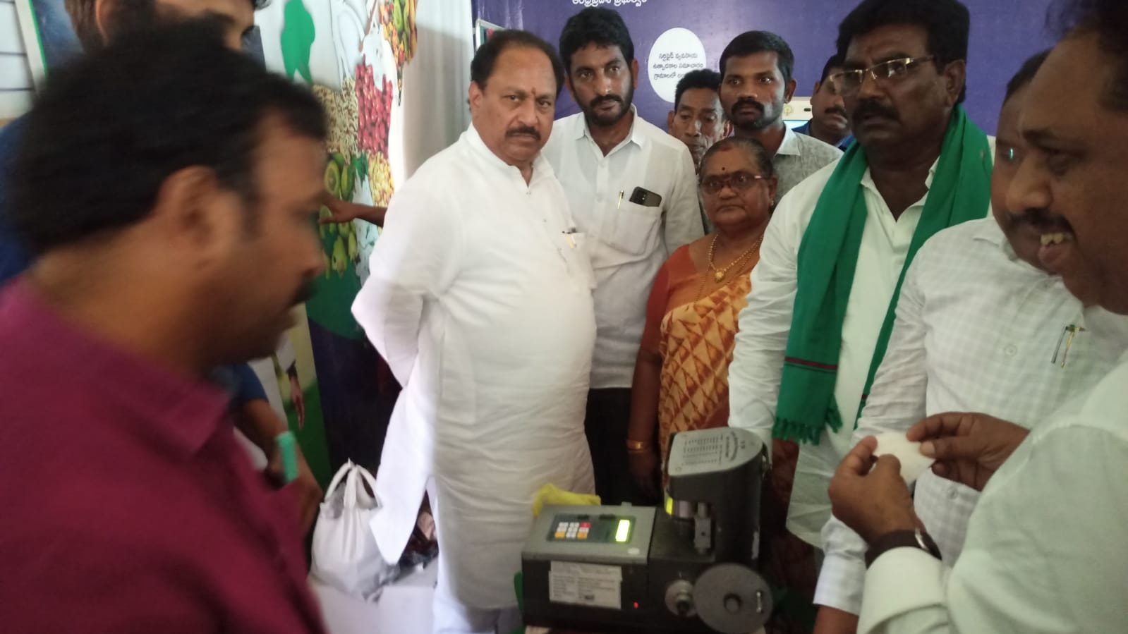 తమది రైతు ప్రభుత్వం : మంత్రి కొట్టు