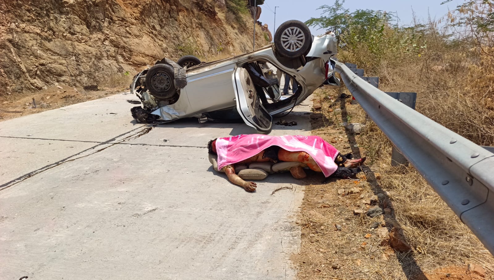 ఉమాపతిది ఆత్మహత్యా... హత్యా..?