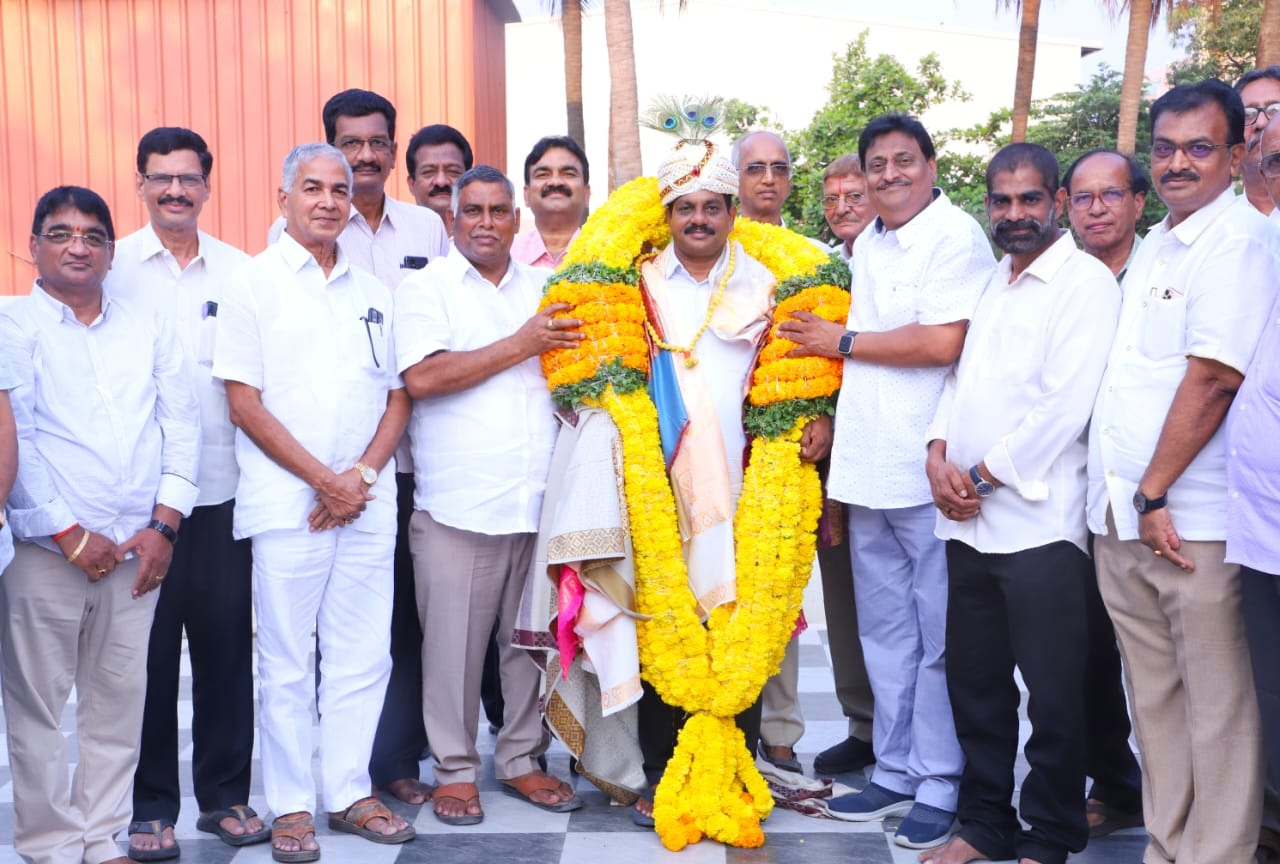 వైసిపి బలోపేతానికి కృషి