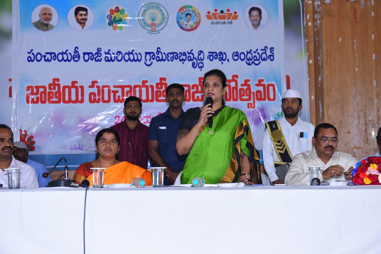 పంచాయతీల్లో సంపద సృష్టి : కలెక్టర్‌