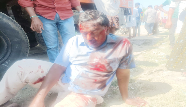 VRO-is-seriously-injured-after-being-hit-by-a-lorry