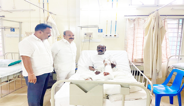 YCP-leaders-visited-ZPTC