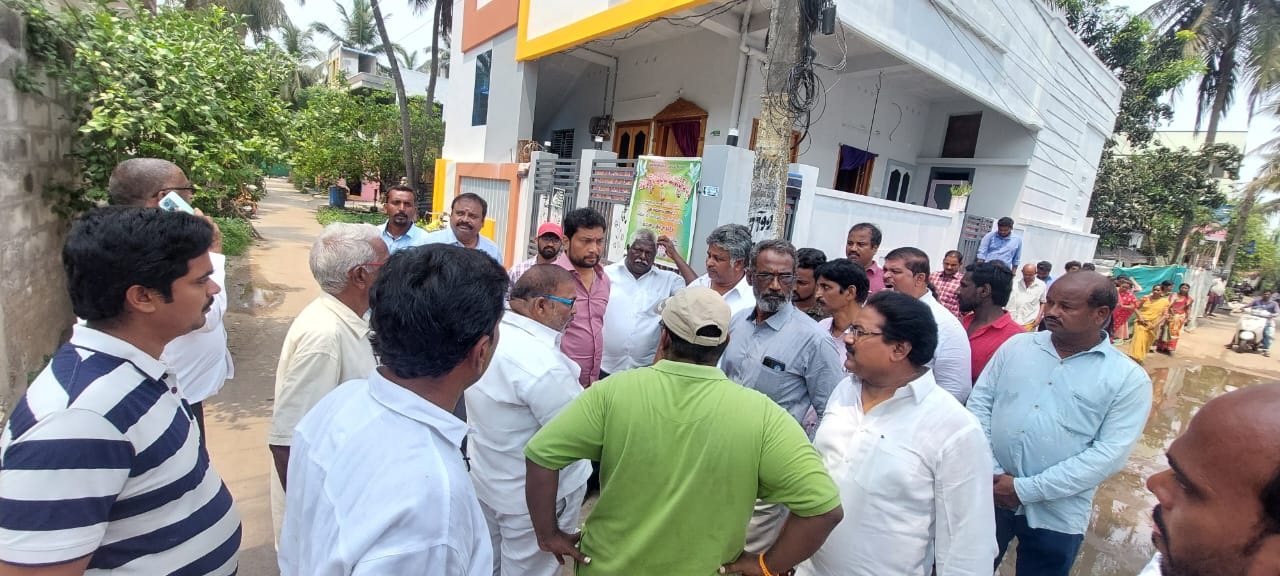 భగ్గేశ్వరంలో జెడ్‌పి ఛైర్మన్‌ పర్యటన