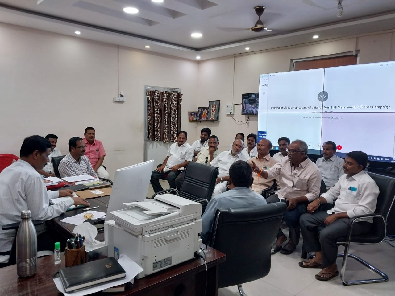 బిల్లులు ఇవ్వకుండా పనులెలా చేయాలి..?